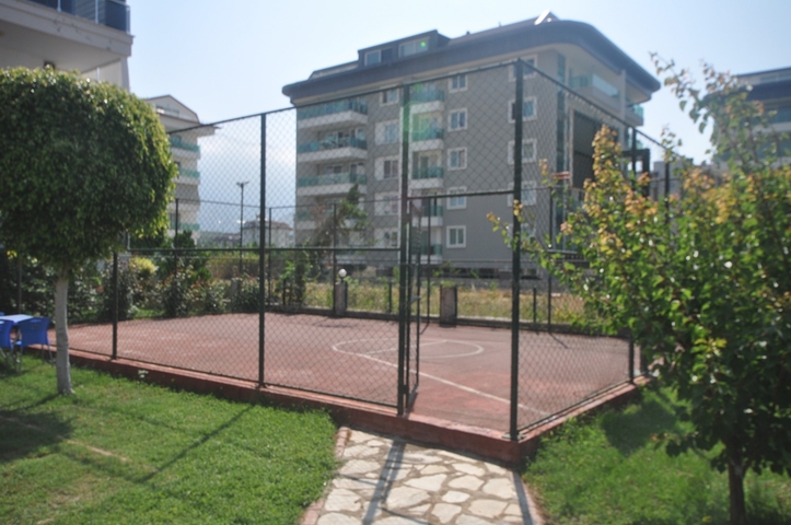 اول صف على البحر - شقة مفروشة غرفتين وصالة - كاستل / الانيا 