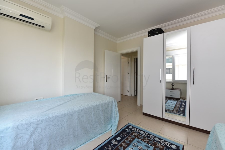 اول صف على البحر - شقة مفروشة غرفتين وصالة - كاستل / الانيا 