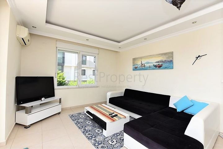 اول صف على البحر - شقة مفروشة غرفتين وصالة - كاستل / الانيا 