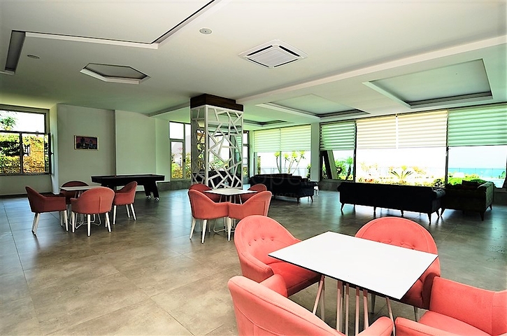 قمة التميز والفخامة - اطلالة بحر مباشرة - شقة غرفة وصالة ضمن مجمع  نجوم -كارجي جاك / الانيا 