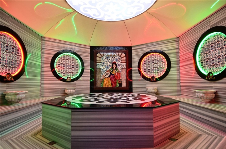 قمة التميز والفخامة - اطلالة بحر مباشرة - شقة غرفة وصالة ضمن مجمع  نجوم -كارجي جاك / الانيا 