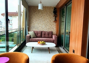 قمة التميز والفخامة - اطلالة بحر مباشرة - شقة غرفة وصالة ضمن مجمع  نجوم -كارجي جاك / الانيا 