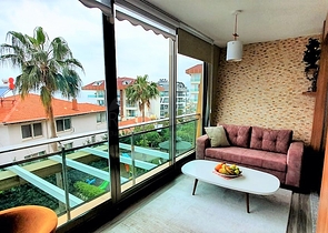 قمة التميز والفخامة - اطلالة بحر مباشرة - شقة غرفة وصالة ضمن مجمع  نجوم -كارجي جاك / الانيا 