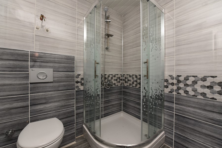 اطلالة بحر -دوبلكس 2 غرفة وصالة - ضمن مجمع حديث - مهموتلار / الانيا 