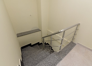 اطلالة بحر -دوبلكس 2 غرفة وصالة - ضمن مجمع حديث - مهموتلار / الانيا 