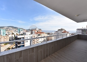 اطلالة بحر -دوبلكس 2 غرفة وصالة - ضمن مجمع حديث - مهموتلار / الانيا 