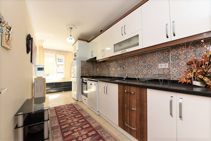 قريبة من البحر وبسعر منافس - شقة عائلية 2 غرفة وصالة - مهموتلار / الانيا 