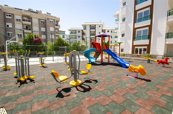 شقة 2 + 1 في مشروع  جديد في كونيالتي