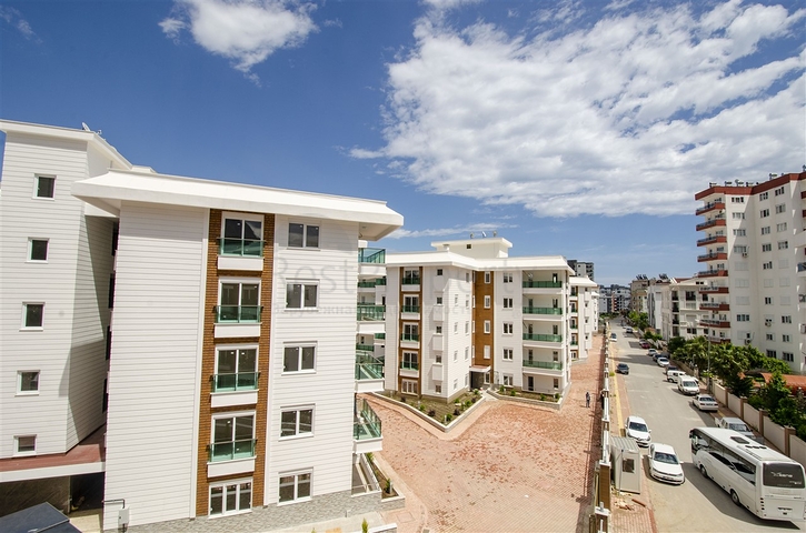 شقة 2 + 1 في مشروع  جديد في كونيالتي