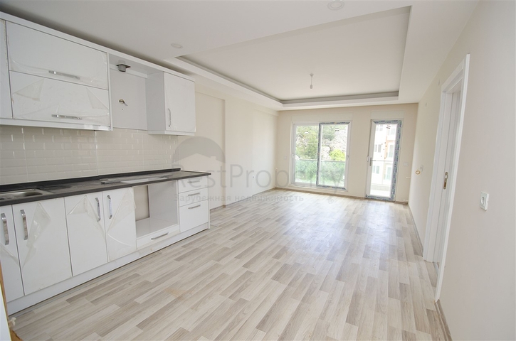 شقة 2 + 1 في مشروع  جديد في كونيالتي