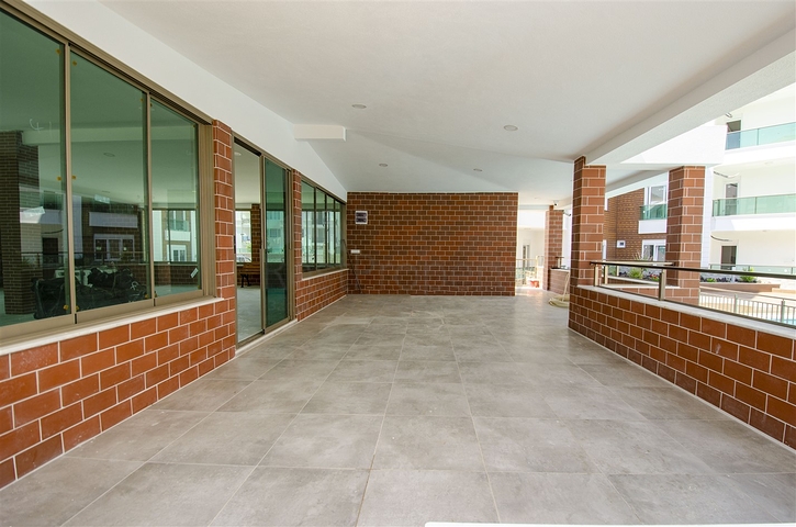 شقة 2 + 1 في مشروع  جديد في كونيالتي