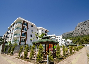 شقة 2 + 1 في مشروع  جديد في كونيالتي