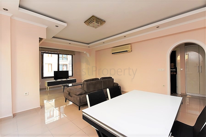 ضمن ارقى مناطق الانيا - شقة غرفة وصالة مفروشة - مجمع قريب من البحر - اوبا / الانيا 