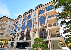 ضمن ارقى مناطق الانيا - شقة غرفة وصالة مفروشة - مجمع قريب من البحر - اوبا / الانيا 