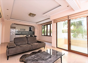 ضمن ارقى مناطق الانيا - شقة غرفة وصالة مفروشة - مجمع قريب من البحر - اوبا / الانيا 