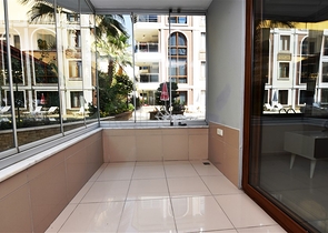 ضمن ارقى مناطق الانيا - شقة غرفة وصالة مفروشة - مجمع قريب من البحر - اوبا / الانيا 