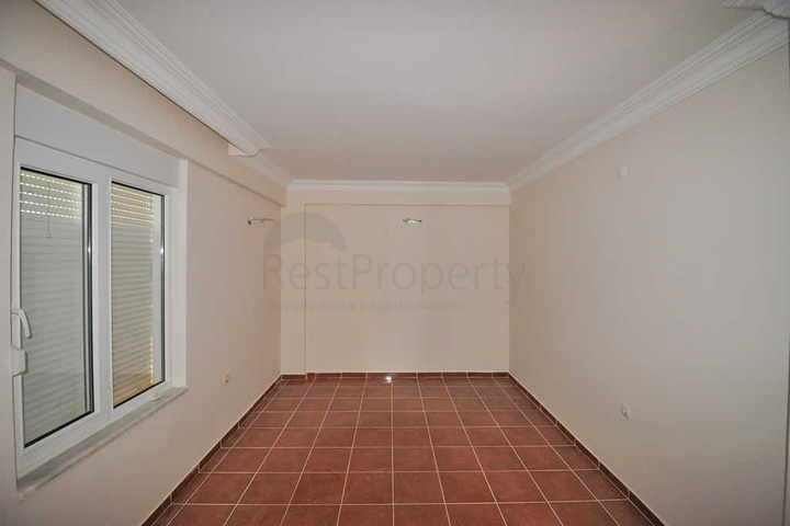 فيلا مستقلة بسعر مناسب  - تصميم داخلي مميز وحديقة - كارجي جاك /الانيا 