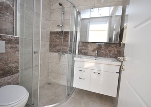 طابق مرتفع - مجمع فاخر - شقة مفروشة 2 غرفة وصالة - مهموتلار / الانيا 