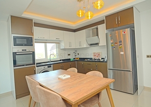 طابق مرتفع - مجمع فاخر - شقة مفروشة 2 غرفة وصالة - مهموتلار / الانيا 