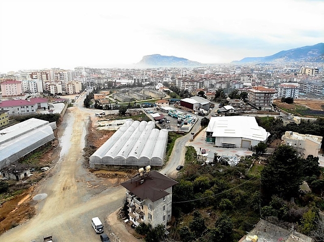 للراغبين بالاستثمار الناجح -ارض في منطقة اوبا المركزية / الانيا 