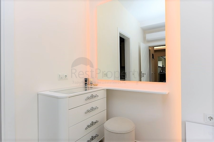 مجمع  5 نجوم - شقة مفروشة واسعة تصميم 1+2 - مهموتلار / الانيا