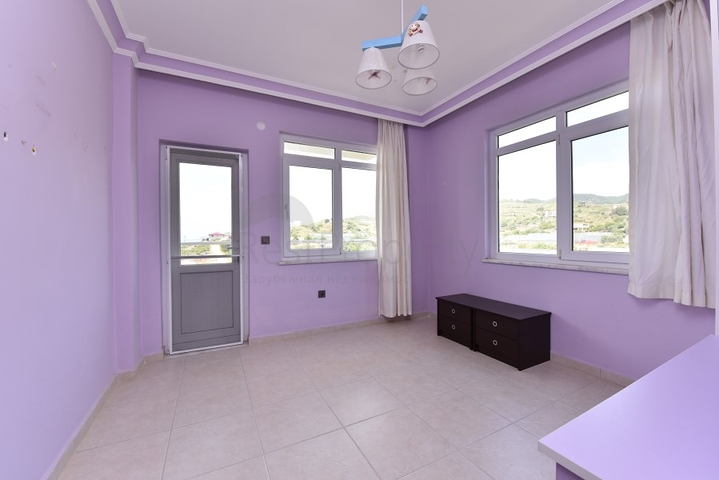 الفيلا المثالية - اطلالة بحر ساحرة - 4 غرف وصالة - مستقلة مع حديقة - الانيا 