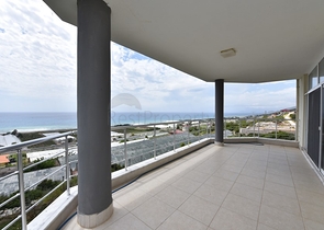 الفيلا المثالية - اطلالة بحر ساحرة - 4 غرف وصالة - مستقلة مع حديقة - الانيا 