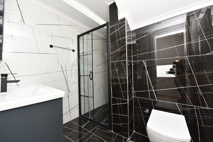 لعشاق الفخامة والتميز - تصميم حديث -اطلالة بحر وقلعة - كارجي جاك / لانيا