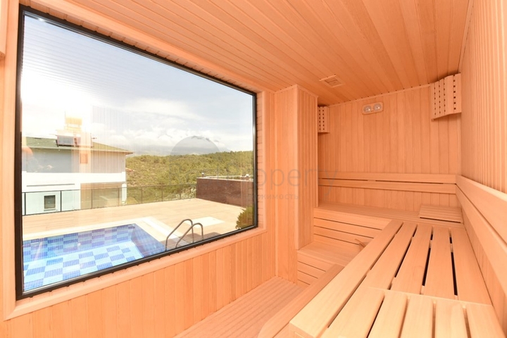 لعشاق الفخامة والتميز - تصميم حديث -اطلالة بحر وقلعة - كارجي جاك / لانيا