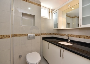 شقة مفروشة في منطقة اوبا - قريبة من البحر - الانيا 