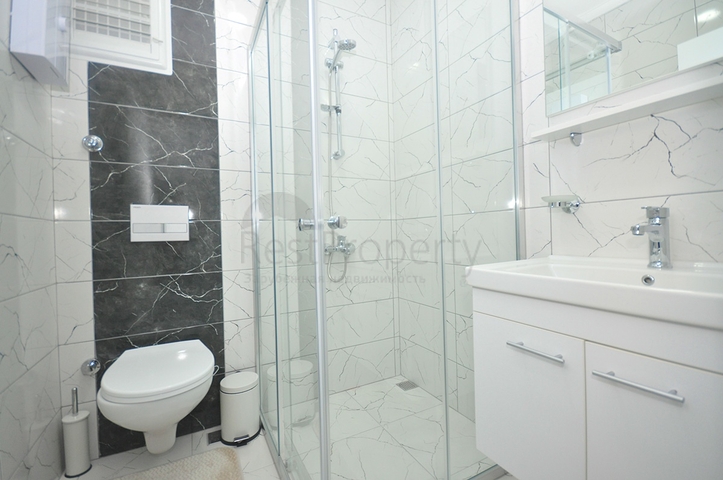 شقق 1+1 ضمن مجمع سكني حديث - مهموتلار / الانيا 