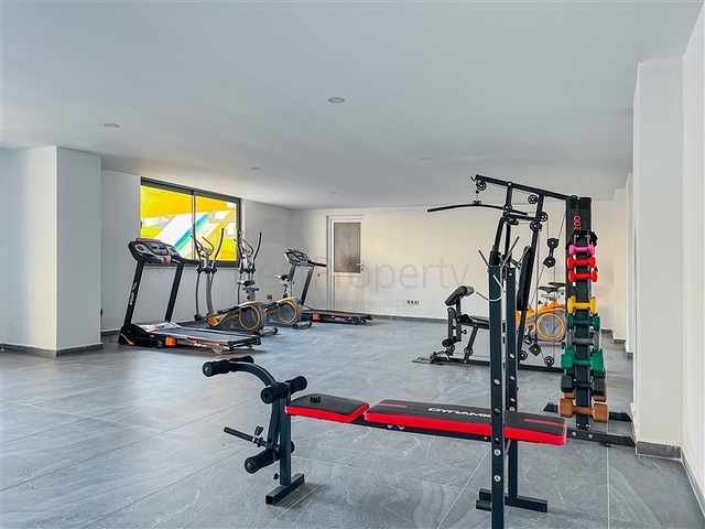 قريب من البحر - بالاقساط - مجمع عائلي حديث قيد الانشاء - مهموتلار / الانيا 