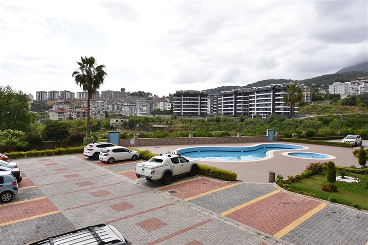 شقة عائلية ضمن مجمع سكني عائلي في منطقة جيكجلي الراقية / الانيا 