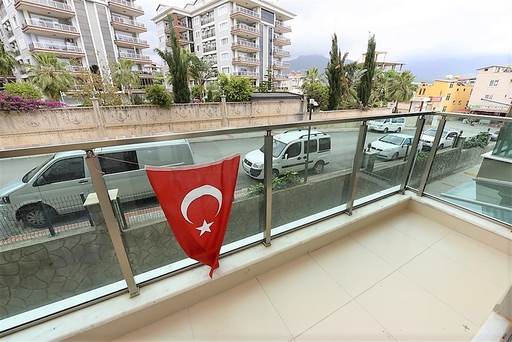 شقة عائلية ضمن مجمع سكني عائلي في منطقة جيكجلي الراقية / الانيا 