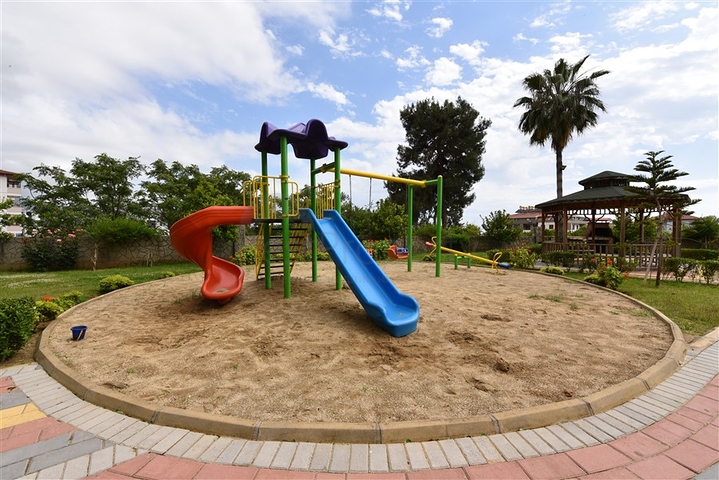 شقة عائلية ضمن مجمع سكني عائلي في منطقة جيكجلي الراقية / الانيا 