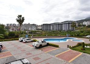 شقة عائلية ضمن مجمع سكني عائلي في منطقة جيكجلي الراقية / الانيا 