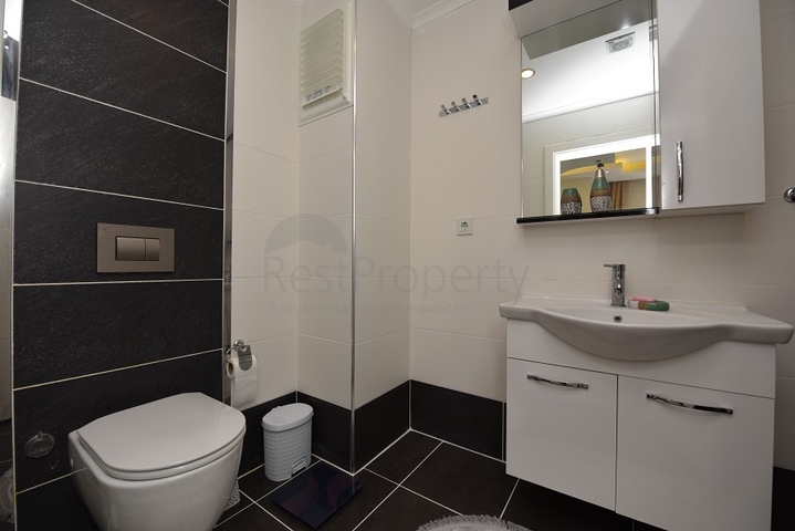 قريبة من البحر - سعر مميز - شقة 2 غرفة وصالة مفروشة - كاستل / الانيا 