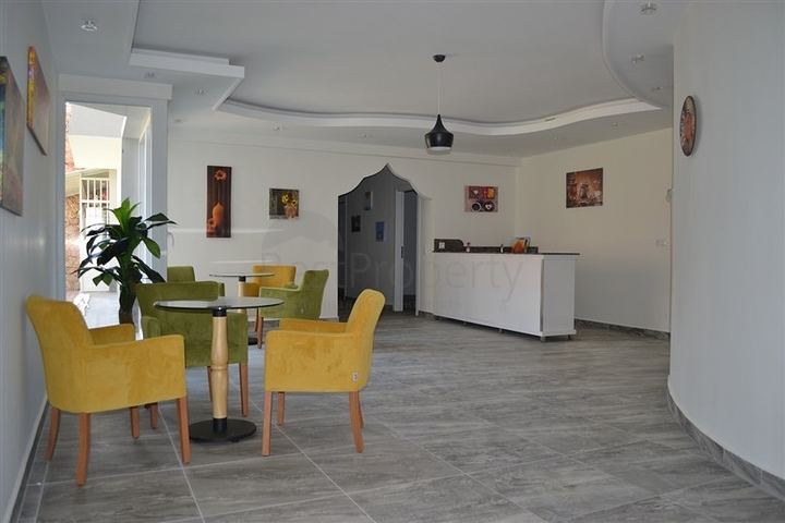 قريبة من البحر - سعر مميز - شقة 2 غرفة وصالة مفروشة - كاستل / الانيا 