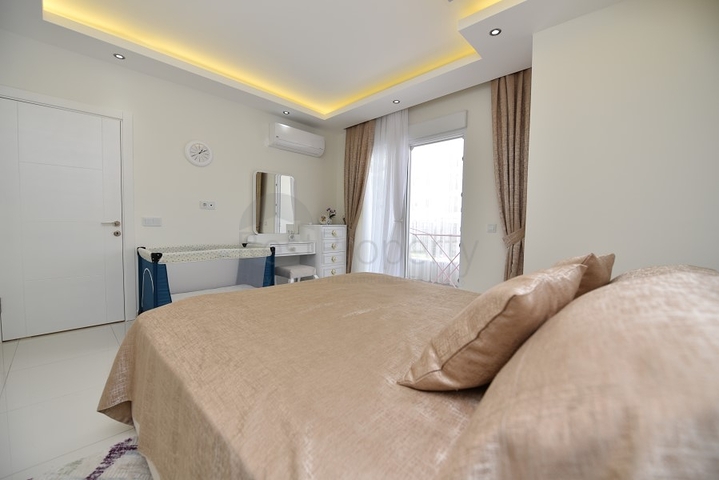 قريبة من البحر - سعر مميز - شقة 2 غرفة وصالة مفروشة - كاستل / الانيا 