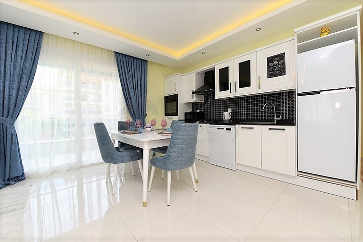 قريبة من البحر - سعر مميز - شقة 2 غرفة وصالة مفروشة - كاستل / الانيا 