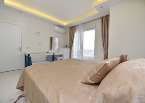 قريبة من البحر - سعر مميز - شقة 2 غرفة وصالة مفروشة - كاستل / الانيا 