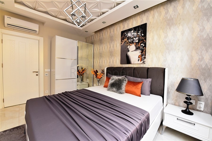 اطلاة مباشرة على البحر -شقة 1+1 - مجمع فاخر - مهموتلار / الانيا 