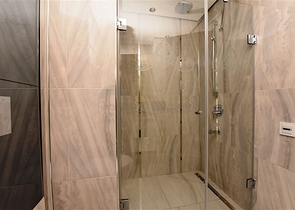 اطلاة مباشرة على البحر -شقة 1+1 - مجمع فاخر - مهموتلار / الانيا 