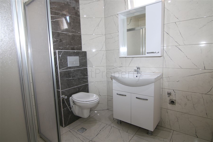 مناسبة للاستثمار - تأجير او اعادة بيع - شقة 1+1 قريبة من البحر - مهموتلار / الانيا 