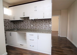 مناسبة للاستثمار - تأجير او اعادة بيع - شقة 1+1 قريبة من البحر - مهموتلار / الانيا 