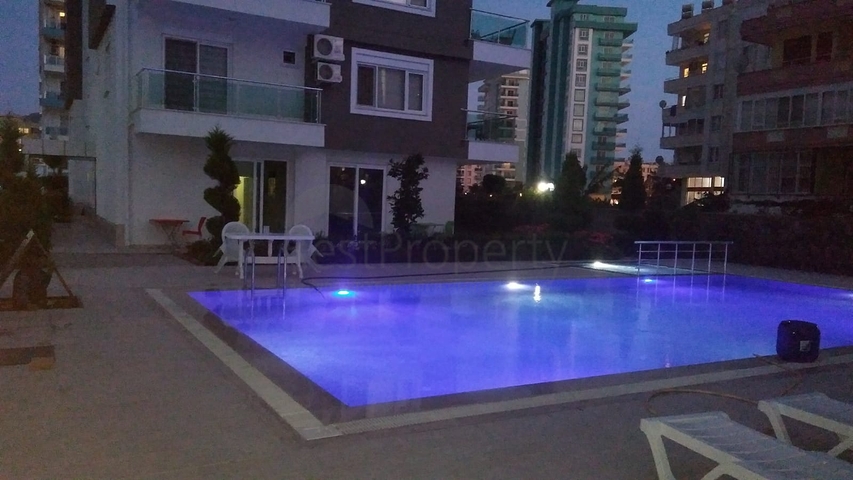 شقة العائلة - غرفتين وصالة مفروشة - مجمع قريب من البحر - مهموتلار /الانيا 