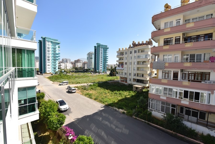 شقة العائلة - غرفتين وصالة مفروشة - مجمع قريب من البحر - مهموتلار /الانيا 