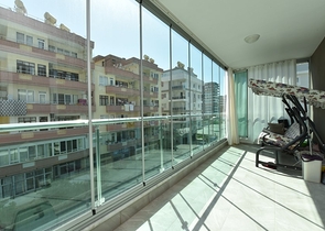 شقة العائلة - غرفتين وصالة مفروشة - مجمع قريب من البحر - مهموتلار /الانيا 