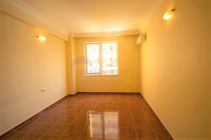 قريبة من البحر - شقة 2 غرفة وصالة - بسعر مناسب -مهموتلار /الانيا 