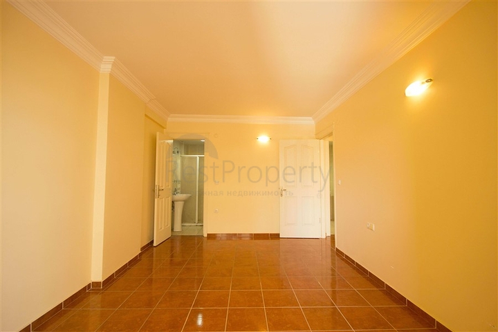 قريبة من البحر - شقة 2 غرفة وصالة - بسعر مناسب -مهموتلار /الانيا 